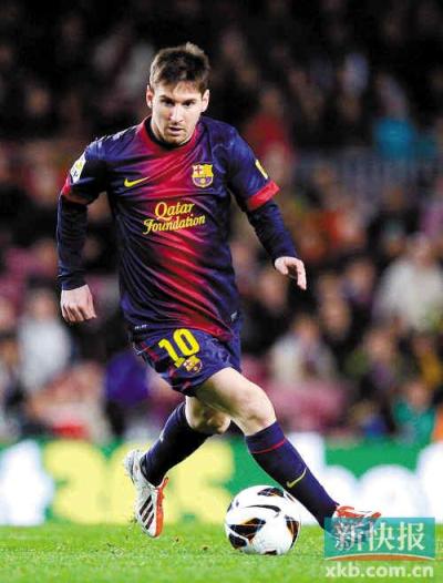 受观众和球 受观众和球