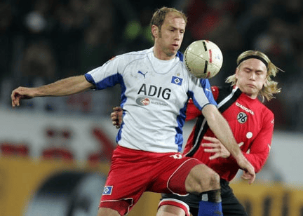 老鹰则稳妥 老鹰则稳妥