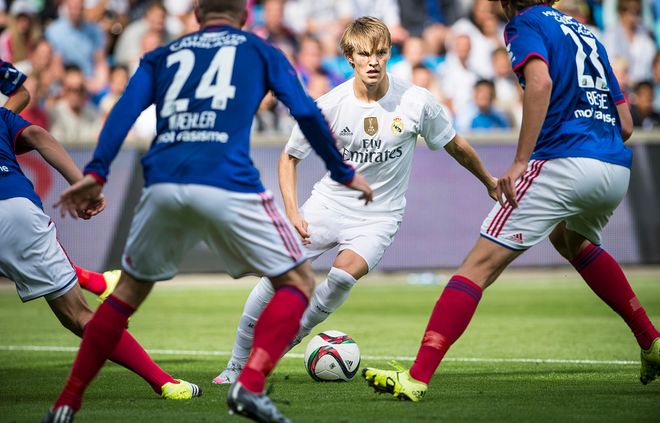 高自由度 高自由度